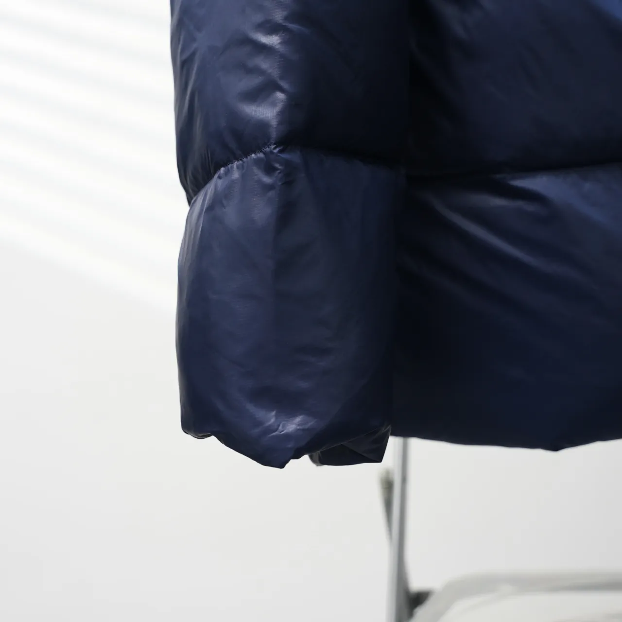 P780 CANADA GOOSE丨Canada Goose 2252 Puff Hooded Down Jacket Color: Dark Blue Red Size: XS-XXL